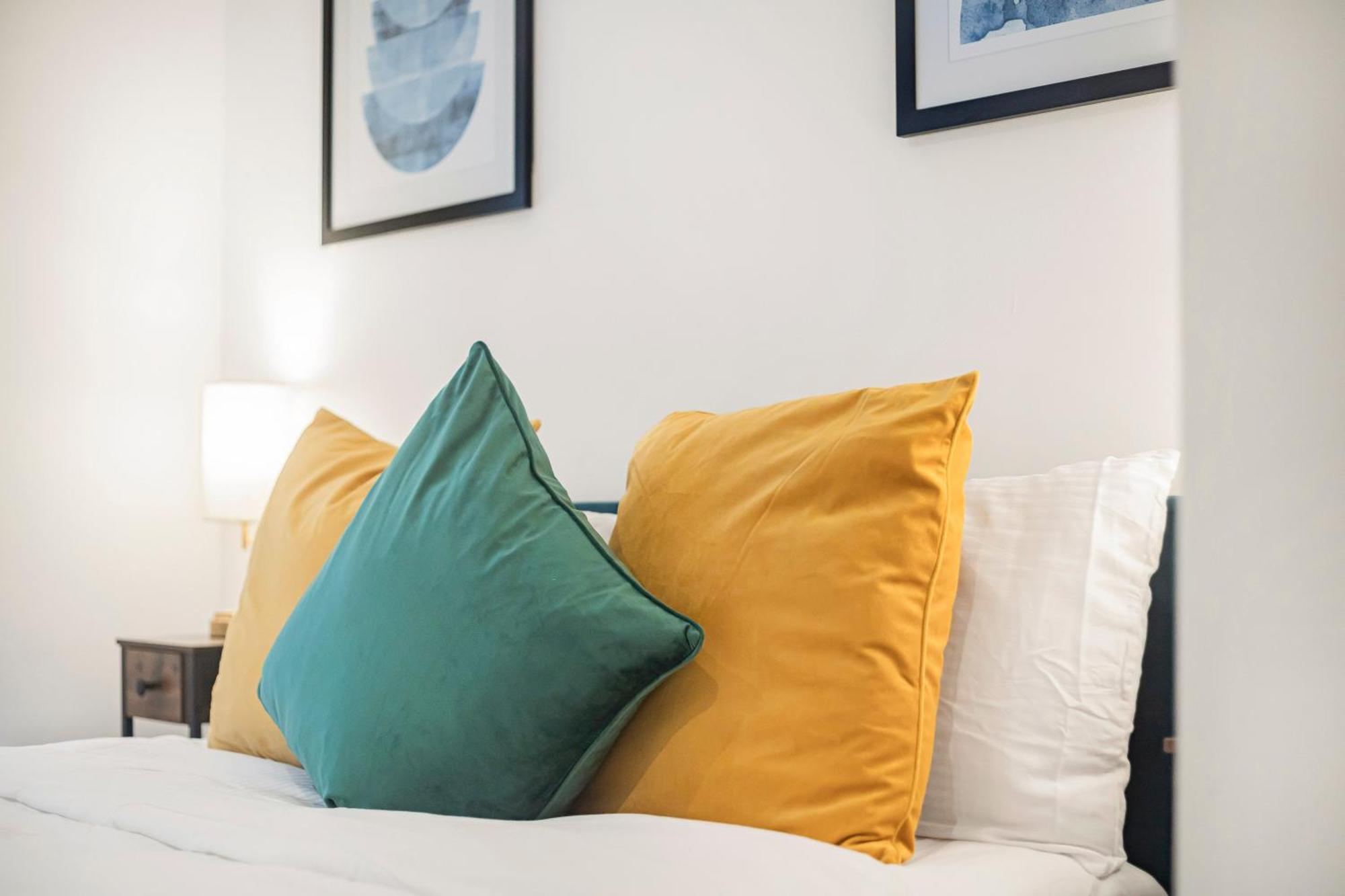 Athera - Hoxton Square 2 Bed, 2 Bath Entire Private Apartment Londres Exterior foto